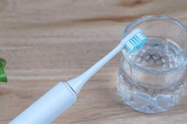 優(yōu)質(zhì)電動牙刷