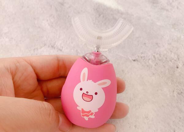 u型電動(dòng)牙刷兒童怎么用？保姆級(jí)的兒童U型牙刷使用教程