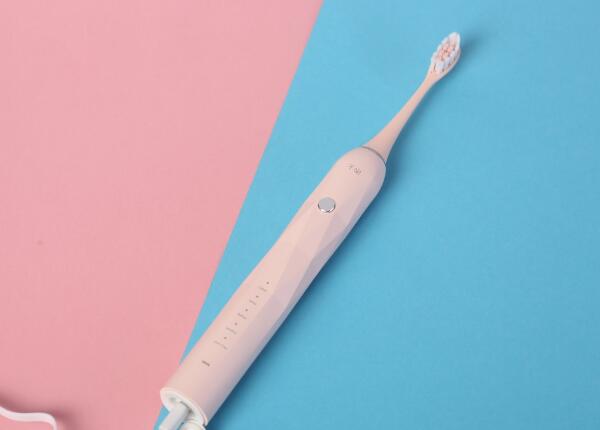 懶人電動(dòng)牙刷怎么用