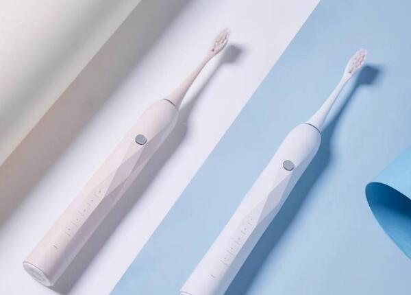 國(guó)內(nèi)電動(dòng)牙刷 國(guó)內(nèi)電動(dòng)牙刷廠家