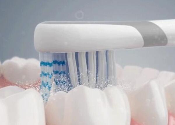 手動牙刷刷牙 手動牙刷刷牙會造成什么危害