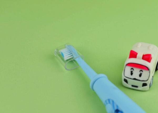 兒童智能電動(dòng)牙刷怎么用？國(guó)產(chǎn)兒童電動(dòng)牙刷使用方法介紹
