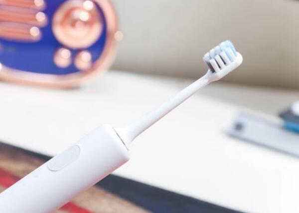 電動(dòng)牙刷正常價(jià)格是多少？從入門到高端，揭秘牙刷市場(chǎng)行情
