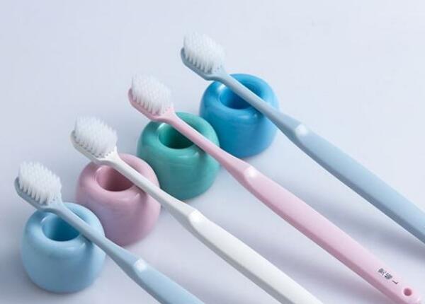 普通牙刷價(jià)格 電動(dòng)牙刷與普通牙刷價(jià)格