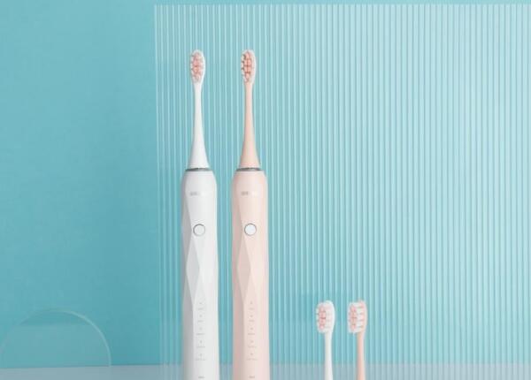電動(dòng)牙刷選購(gòu)注意點(diǎn)有哪些？這幾大點(diǎn)牙刷選購(gòu)注意事項(xiàng)需知！