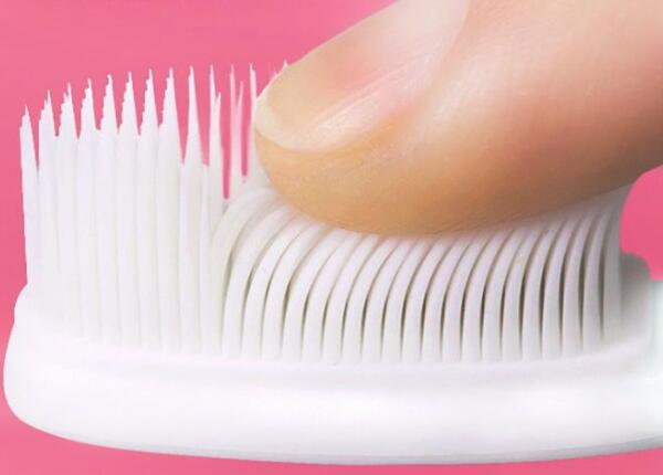 硅膠納米牙刷優(yōu)勢(shì)與使用事項(xiàng) 硅膠納米牙刷大頭使用注意事項(xiàng)