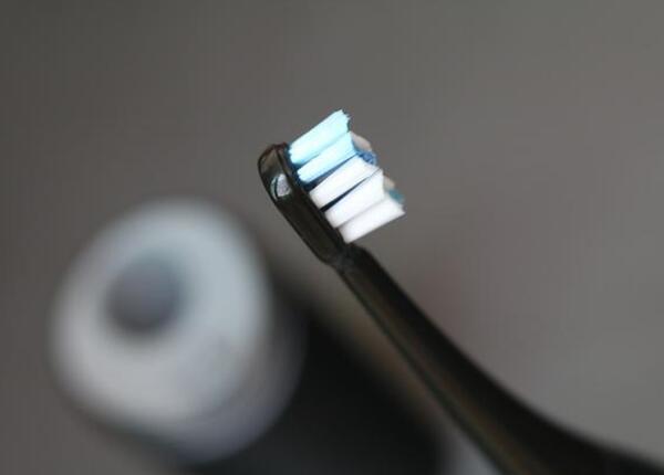 電動(dòng)牙刷刷頭沒(méi)有細(xì)毛怎么辦？解決特殊問(wèn)題方法